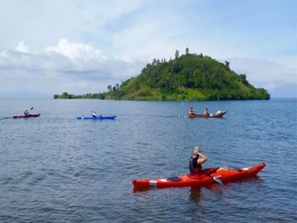 Kayaking in Rwanda